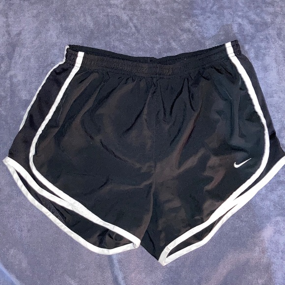 Nike Fit Dry Shorts - Picture 1 of 4